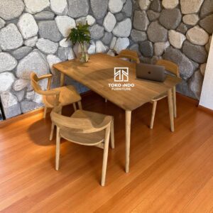Set Meja Makan 4 Kursi Bahan Kayu Jati Solid