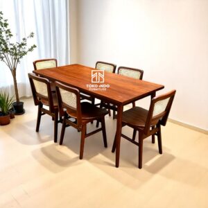 Set Meja Makan Minimalis Kayu Jati 6 Kursi Kombinasi Anyaman Rotan